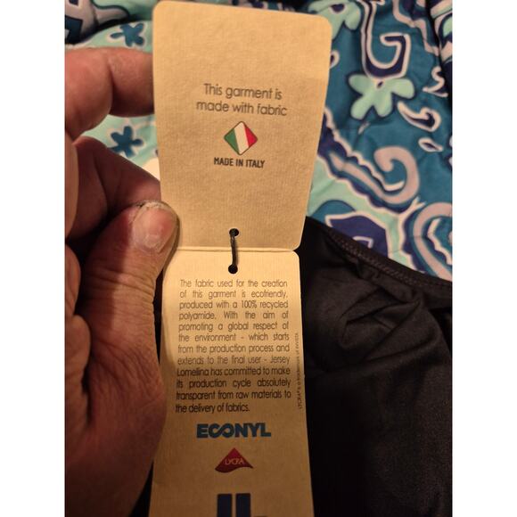 Quiksilver Active Bathing Suit NWT - Picture 10 of 11